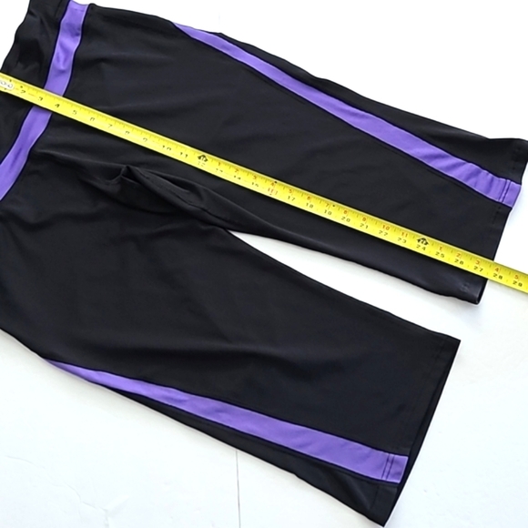 Tek Gear Fit & Flare Black with Purple Detailing Yoga Pants Size Large - Picture 11 of 12